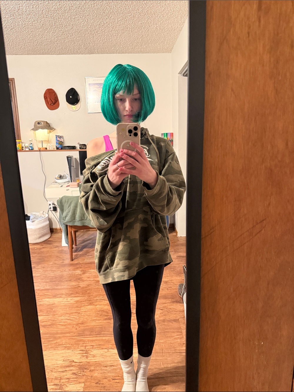 Womens Green Wig